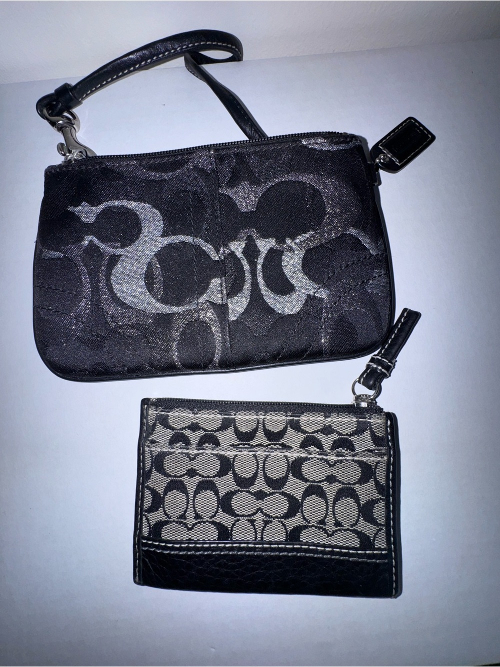 Vintage Coach Optic Black Signature Wristlet with signature Key Coin ID Case - Picture 3 of 5